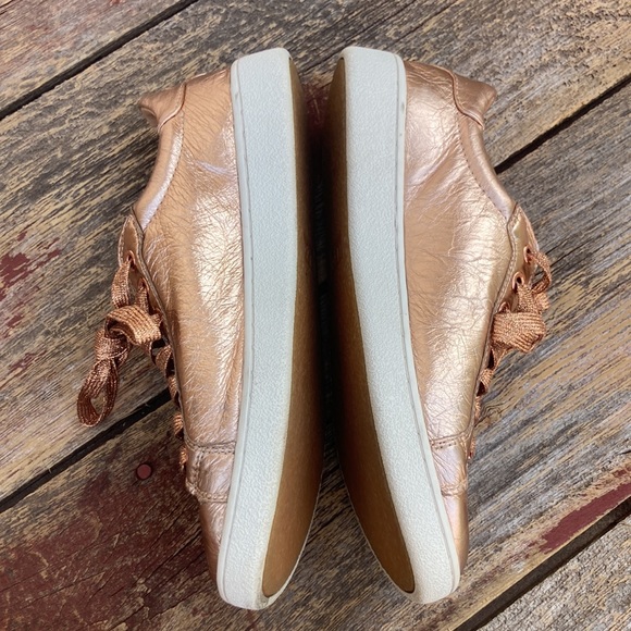 💙UGG Milo Metallic Sneakers - Picture 9 of 14